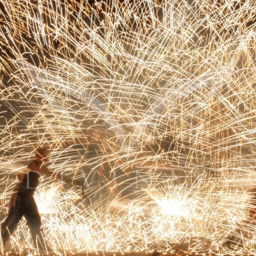 Fire show - Pyro finale Duo 1